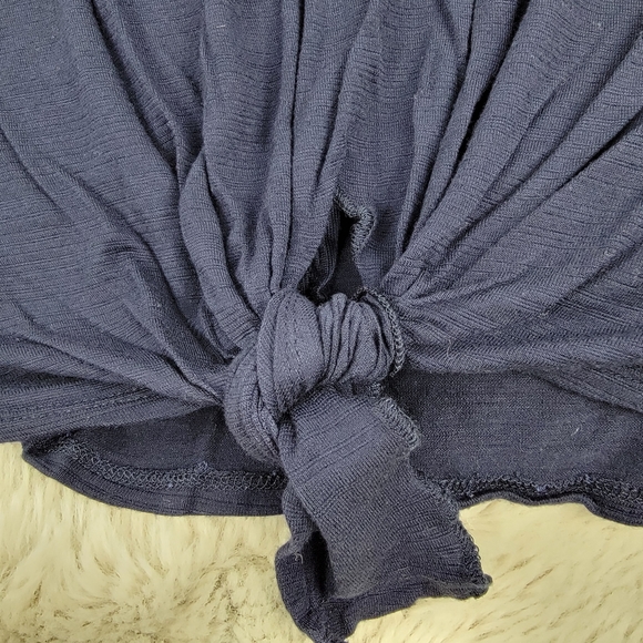 W5 Tie Front Top with Embroidered Flowers - Picture 6 of 11